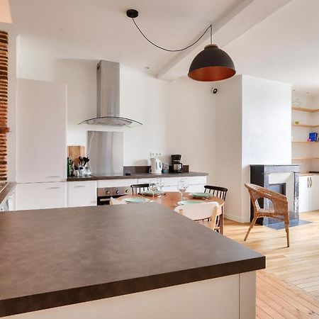 Plein Centre De Nantes : Appartement Pour 4 Buitenkant foto
